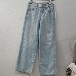 PacSun Light Wash Straight Leg Women's Jeans